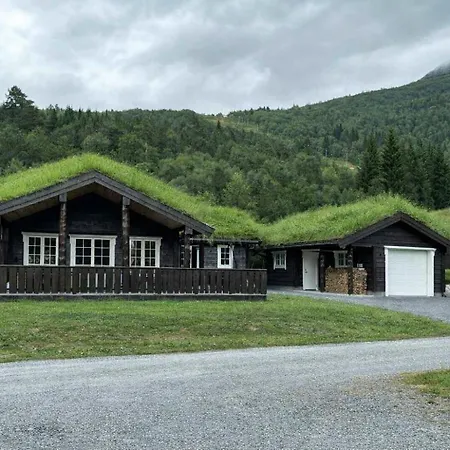 Fjellhytte Sentralt Og Solrikt