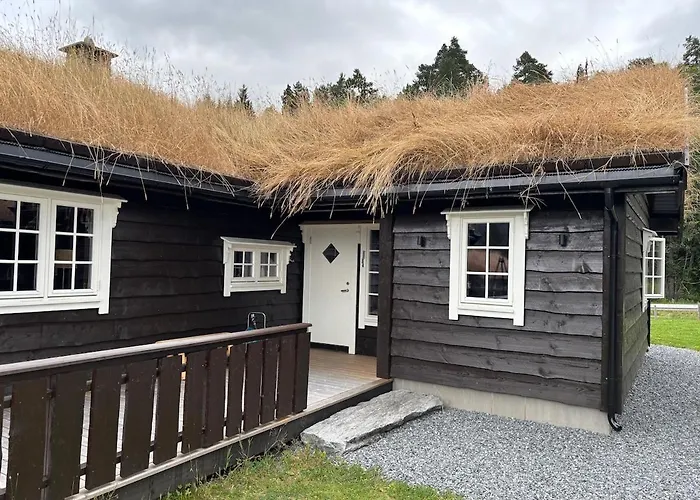 Fjellhytte Sentralt Og Solrikt Stryn
