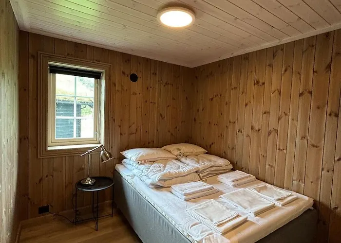 Feriehus Fjellhytte Sentralt Og Solrikt *